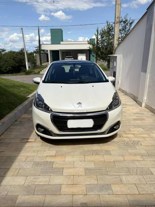 PEUGEOT 208 1.2 ALLURE 12V FLEX 4P MANUAL
